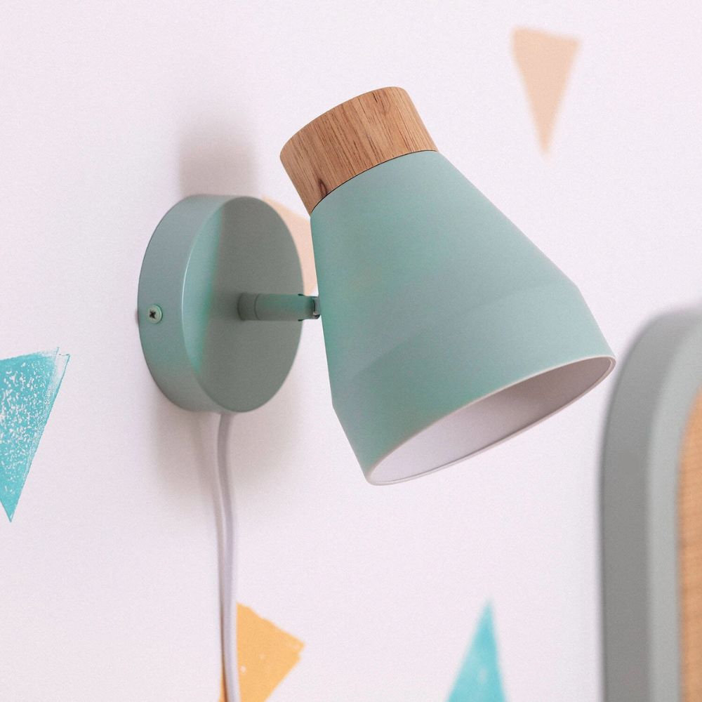Plug-in Wall Light for Children's Room