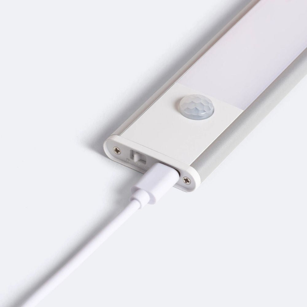 Stick on Rechargeable USB-C Wall Light